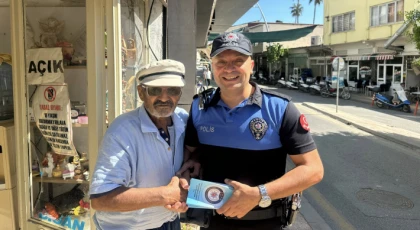 Anamur’da Terzi Ali Amca’dan Polis Memurları İle Gülümseten Buluşma