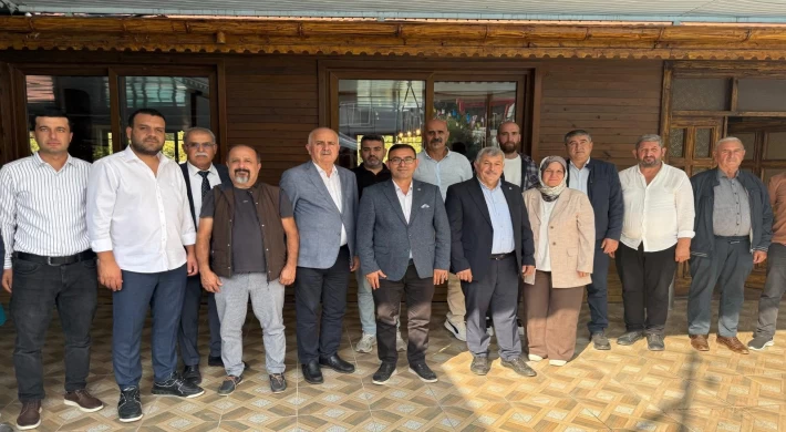 Alanya’daki Toplantıda Oda Başkanları, Dernek Başkanları Ve Birlik Başkanları Birlikte Hareket Etme Kararı Aldı