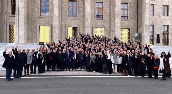 MHP Anamur Teşkilatı TBMM Grup Toplantısına Katıldı