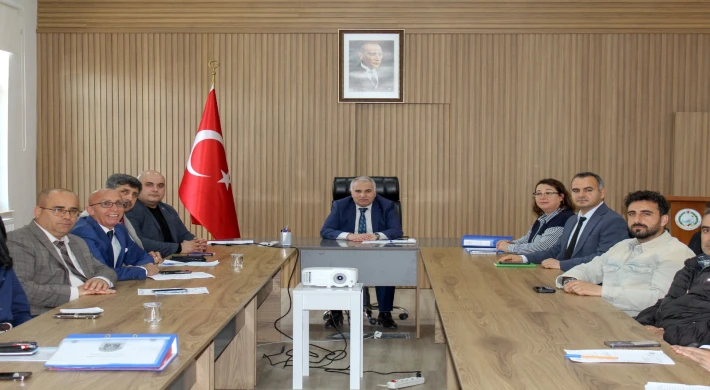 Kaymakam Kemal Duru Başkanlığında Metruk Binalar Toplantısı Gerçekleştirildi