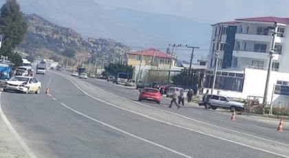 Bozyazı’da 3 araçlı trafik kazası