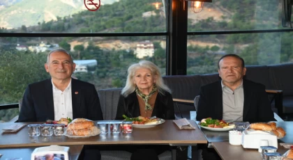 Anamur Belediye Başkanı Durmuş Deniz, Basın Mensuplarıyla Buluştu