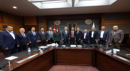 Muz İthalatında Ek Vergi Artışı Yerli Üreticiyi Sevindirdi