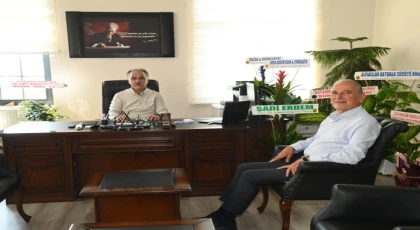Anamur Belediye Başkanı Durmuş Deniz’den İlçe Milli Eğitim Müdürü Hasan Doğan’a Hayırlı Olsun Ziyareti