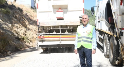 Anamur’da 15 Mahallede 100 Kilometrelik Asfalt Çalışması Başladı.